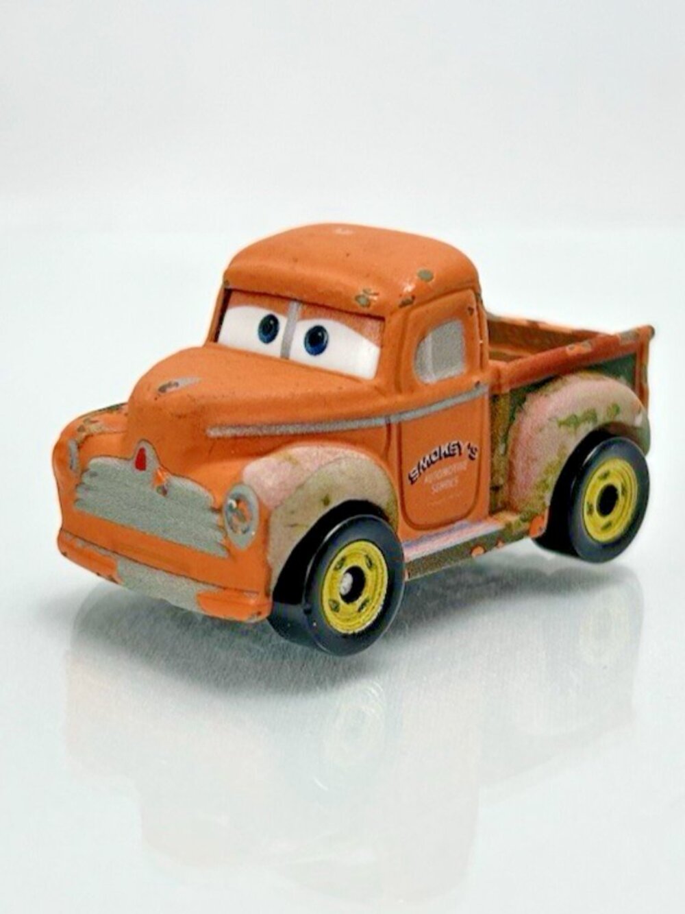 Disney Pixar Cars 3 Smokey Pick Up Truck Mattel Mini Racer Diecast
